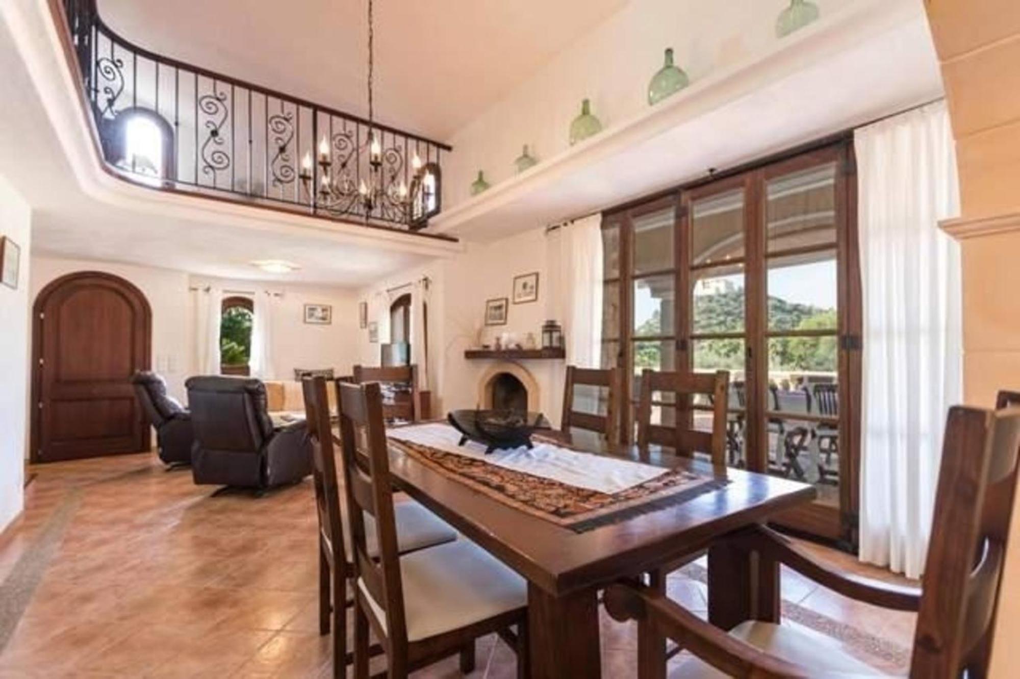 Schoenes In Mit Privatem Pool Ferienhaus